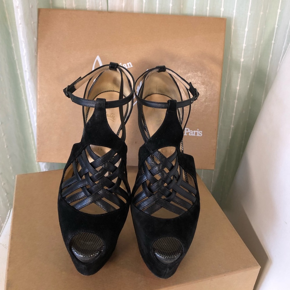 Authentic suede& leather Louboutin stiletto - Picture 4 of 13